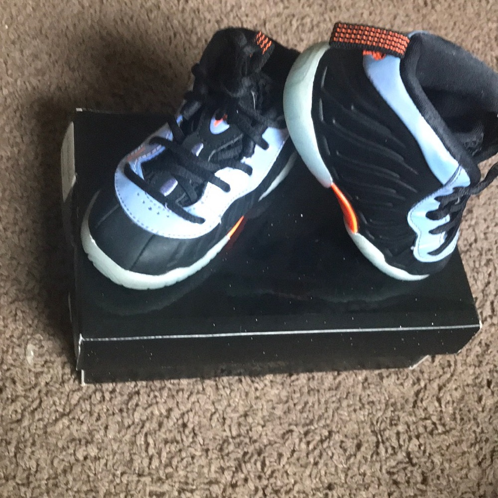 Nike little Posite